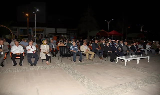 Bahşılı’da 15 Temmuz Demokrasi ve Milli Birlik Günü dolayısıyla etkinlik düzenlendi Bahşılı’da 15 Temmuz Demokrasi ve Milli Birlik Günü dolayısıyla etkinlik düzenlendi
