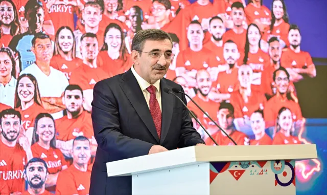 Cumhurbaşkanı Yardımcısı Yılmaz, Paris 2024 Yaz Olimpiyatları’na giden sporcuları uğurlama töreninde konuştu: Cumhurbaşkanı Yardımcısı Yılmaz, Paris 2024 Yaz Olimpiyatları’na giden sporcuları uğurlama töreninde konuştu:
