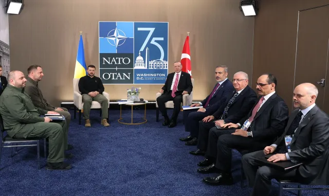 Cumhurbaşkanlığı İletişim Başkanlığından Erdoğan ile Zelenskiy görüşmesine ilişkin açıklama: Cumhurbaşkanlığı İletişim Başkanlığından Erdoğan ile Zelenskiy görüşmesine ilişkin açıklama: