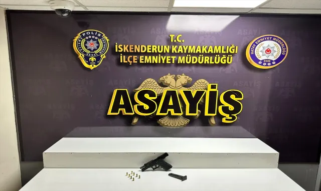 Hatay’da 1 kişinin yaralandığı silahlı saldırıyla ilgili 2 zanlı tutuklandı Hatay’da 1 kişinin yaralandığı silahlı saldırıyla ilgili 2 zanlı tutuklandı