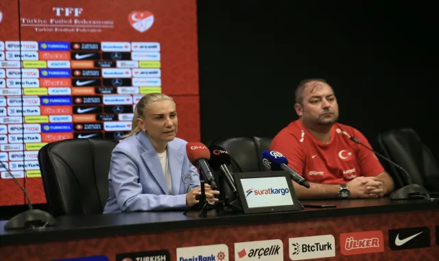 Kadın futbolunda Türkiye-İsviçre maçının ardından Kadın futbolunda Türkiye-İsviçre maçının ardından