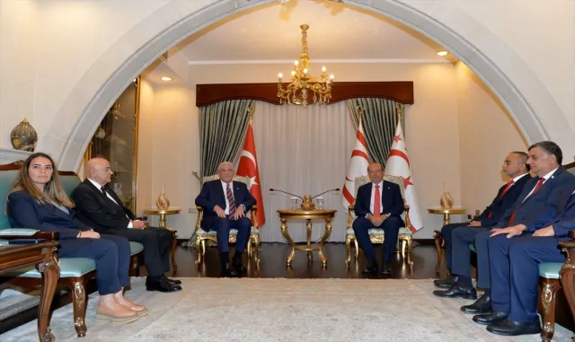 KKTC Başbakanı Üstel, İYİ Parti Genel Başkanı Dervişoğlu’nu kabul etti KKTC Başbakanı Üstel, İYİ Parti Genel Başkanı Dervişoğlu’nu kabul etti