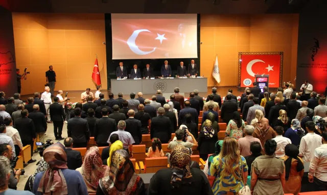Bakan Bolat, Kayseri’de İş Dünyası ve Sivil Toplum Kuruluşlarıyla İstişare Toplantısı’nda konuştu: Bakan Bolat, Kayseri’de İş Dünyası ve Sivil Toplum Kuruluşlarıyla İstişare Toplantısı’nda konuştu: