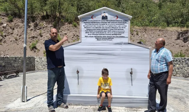 Beypazarı’nda şehit Jandarma Astsubay Seçkin Çil’in ailesi anısını yaşatmak için çeşme yaptırdı Beypazarı’nda şehit Jandarma Astsubay Seçkin Çil’in ailesi anısını yaşatmak için çeşme yaptırdı