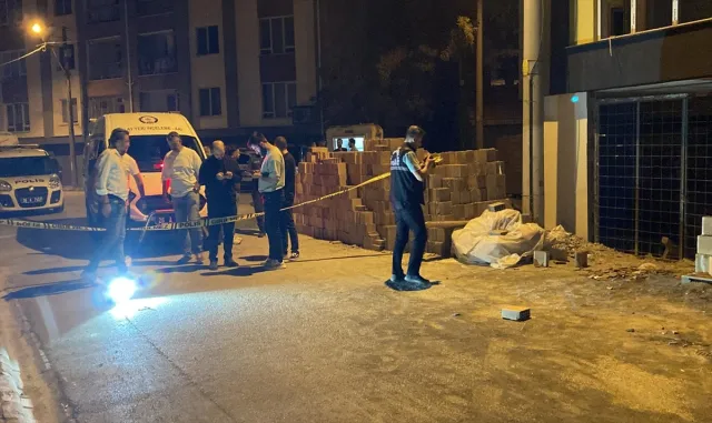 Eskişehir’de polisle çatışmaya giren şüpheli tutuklandı Eskişehir’de polisle çatışmaya giren şüpheli tutuklandı
