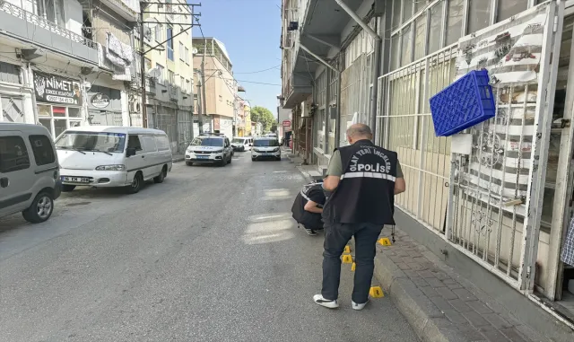 GÜNCELLEME - Bursa’da kahvehaneyi tüfekle tarayan, trafikte otomobili gasbeden saldırgan ölü bulundu GÜNCELLEME - Bursa’da kahvehaneyi tüfekle tarayan, trafikte otomobili gasbeden saldırgan ölü bulundu
