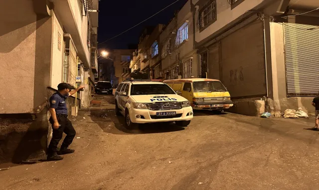 GÜNCELLEME - Gaziantep’te manavın tüfekle üzerlerine ateş açtığı çocuklardan biri öldü GÜNCELLEME - Gaziantep’te manavın tüfekle üzerlerine ateş açtığı çocuklardan biri öldü