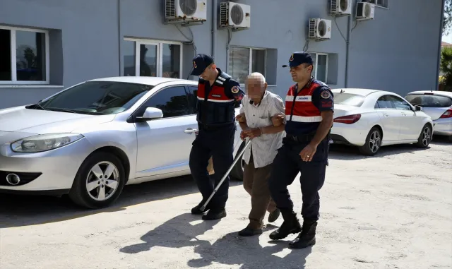 GÜNCELLEME - Muğla’nın Yatağan ilçesindeki orman yangınıyla ilgili baba ile oğlu tutuklandı GÜNCELLEME - Muğla’nın Yatağan ilçesindeki orman yangınıyla ilgili baba ile oğlu tutuklandı