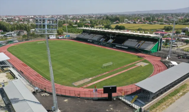 Iğdır’ın stadı, hızlandırılmış çalışmalarla Trendyol 1. Lig’e uygun hale getirildi Iğdır’ın stadı, hızlandırılmış çalışmalarla Trendyol 1. Lig’e uygun hale getirildi