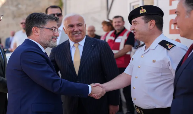 Tarım ve Orman Bakanı Yumaklı, Manisa’da temel atma töreninde konuştu: Tarım ve Orman Bakanı Yumaklı, Manisa’da temel atma töreninde konuştu: