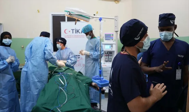 TİKA, Türk sağlık ekipleriyle Somali’de ücretsiz sağlık hizmeti sundu TİKA, Türk sağlık ekipleriyle Somali’de ücretsiz sağlık hizmeti sundu