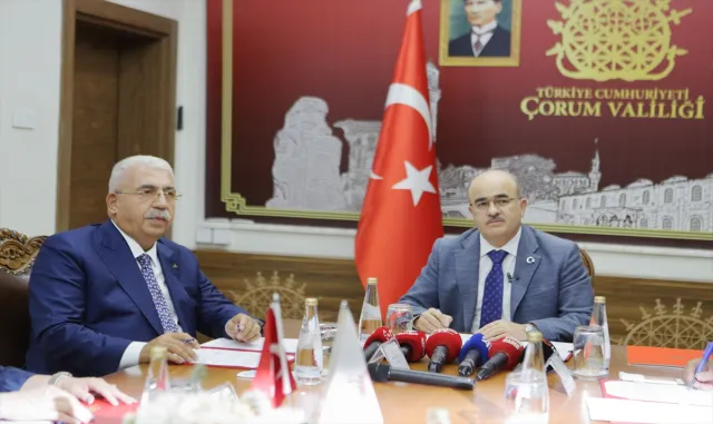 Ahlatcı Kuyumculuk Mesleki Eğitim Merkezi için protokol imzalandı Ahlatcı Kuyumculuk Mesleki Eğitim Merkezi için protokol imzalandı