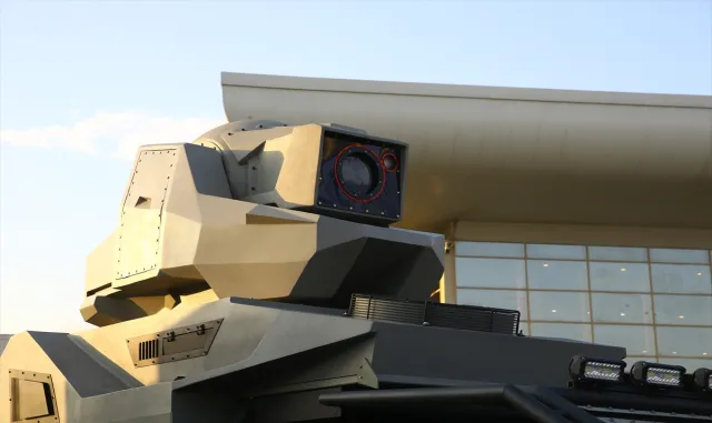 Azerbaycan, yerli lazer silahı üretti Azerbaycan, yerli lazer silahı üretti