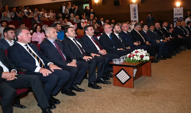 Cumhurbaşkanı Yardımcısı Yılmaz, Kütahya’da Adnan Menderes’i anma programında konuştu: Cumhurbaşkanı Yardımcısı Yılmaz, Kütahya’da Adnan Menderes’i anma programında konuştu: