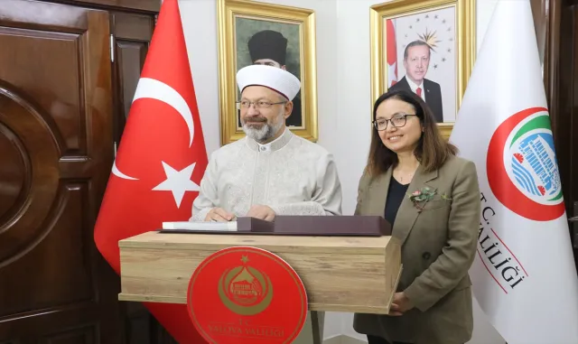 Diyanet İşleri Başkanı Erbaş, Yalova’da ilçe müftülüğü binasını hizmete açtı: Diyanet İşleri Başkanı Erbaş, Yalova’da ilçe müftülüğü binasını hizmete açtı: