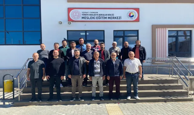 Sorgun’da TSO Başkanı Arslan Mesleki Eğitim Merkezini ziyaret etti Sorgun’da TSO Başkanı Arslan Mesleki Eğitim Merkezini ziyaret etti