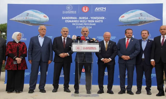 Ulaştırma ve Altyapı Bakanı Uraloğlu, Bursa’da hızlı tren hattı yapımını inceledi: Ulaştırma ve Altyapı Bakanı Uraloğlu, Bursa’da hızlı tren hattı yapımını inceledi: