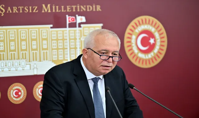 CHP’li Özkan, zorunlu arazi toplulaştırması uygulamasından vazgeçilmesini istedi CHP’li Özkan, zorunlu arazi toplulaştırması uygulamasından vazgeçilmesini istedi