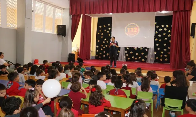 Kırşehir’de anaokulu öğrencilerine jandarma mesleği tanıtıldı Kırşehir’de anaokulu öğrencilerine jandarma mesleği tanıtıldı