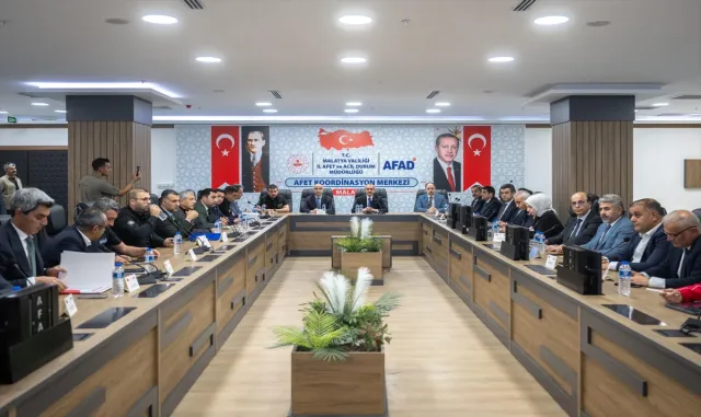Malatya’da Afet İstişare ve Koordinasyon Toplantısı gerçekleştirildi Malatya’da Afet İstişare ve Koordinasyon Toplantısı gerçekleştirildi