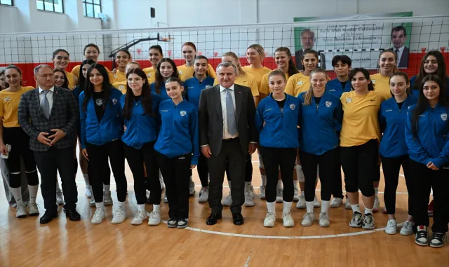 Trabzon’da İbrahim Erdemoğlu Spor Lisesi Kompleksi’nin açılışı yapıldı Trabzon’da İbrahim Erdemoğlu Spor Lisesi Kompleksi’nin açılışı yapıldı
