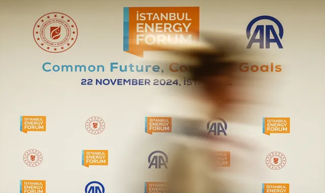 Bakan Bayraktar, İstanbul Energy Forum’da Gürcistan Birinci Başbakan Yardımcısı Davitashvili ile görüştü Bakan Bayraktar, İstanbul Energy Forum’da Gürcistan Birinci Başbakan Yardımcısı Davitashvili ile görüştü