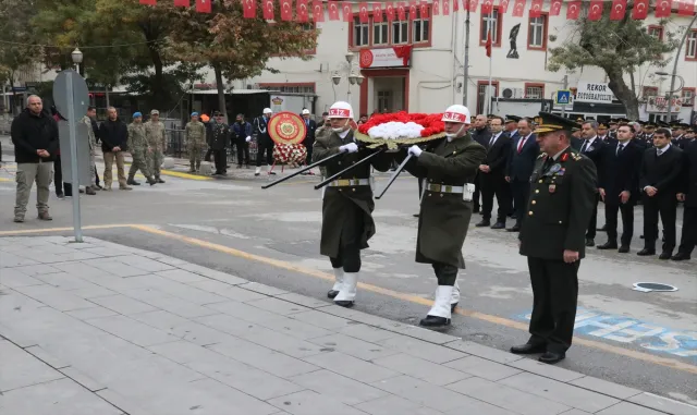 Büyük Önder Atatürk’ü anıyoruz Büyük Önder Atatürk’ü anıyoruz