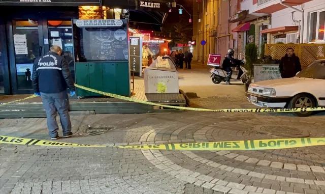 Eskişehir’de 2 kişiyi silahla yaralayan kar maskeli şüpheli tutuklandı Eskişehir’de 2 kişiyi silahla yaralayan kar maskeli şüpheli tutuklandı
