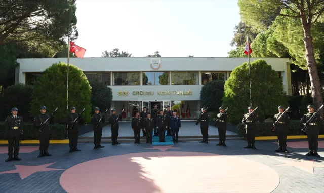 Genelkurmay Başkanı Orgeneral Gürak, Ege Ordusu Komutanlığında denetlemelerde bulundu Genelkurmay Başkanı Orgeneral Gürak, Ege Ordusu Komutanlığında denetlemelerde bulundu