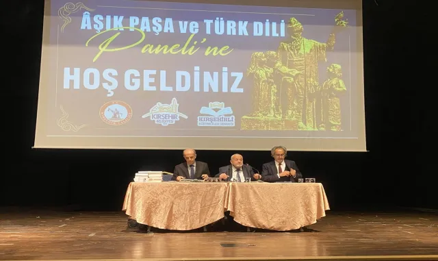 Kırşehir’de "Aşık Paşa ve Türk Dili" paneli düzenlendi Kırşehir’de "Aşık Paşa ve Türk Dili" paneli düzenlendi
