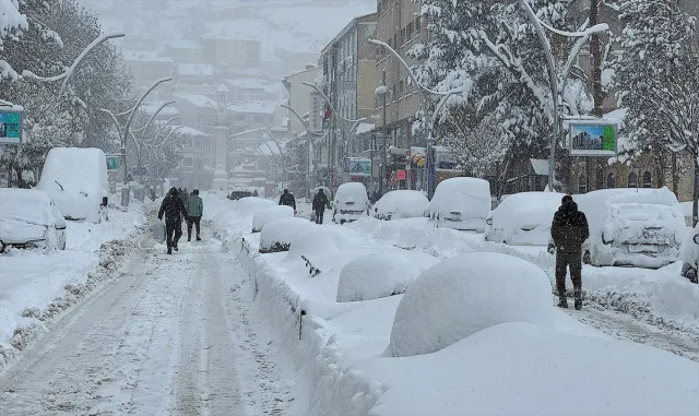 Orta ve Doğu Karadeniz’de 998 yerleşim yerine ulaşım sağlanamıyor Orta ve Doğu Karadeniz’de 998 yerleşim yerine ulaşım sağlanamıyor