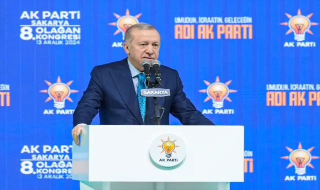 Cumhurbaşkanı ve AK Parti Genel Başkanı Erdoğan, partisinin Sakarya 8. Olağan İl Kongresi’nde konuştu: (2) Cumhurbaşkanı ve AK Parti Genel Başkanı Erdoğan, partisinin Sakarya 8. Olağan İl Kongresi’nde konuştu: (2)