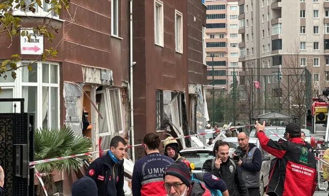 GÜNCELLEME - Beylikdüzü’nde bir dairede patlama meydana geldi GÜNCELLEME - Beylikdüzü’nde bir dairede patlama meydana geldi