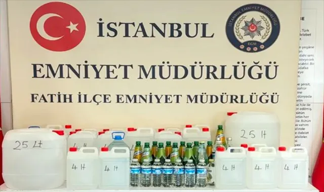 GÜNCELLEME - İstanbul’da sahte içki denetimlerinde yakalanan 5 şüpheliden biri tutuklandı GÜNCELLEME - İstanbul’da sahte içki denetimlerinde yakalanan 5 şüpheliden biri tutuklandı