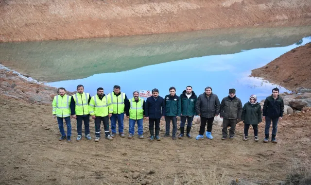 Kırşehir Valisi Demiryürek, kentteki turizm alanlarını inceledi Kırşehir Valisi Demiryürek, kentteki turizm alanlarını inceledi