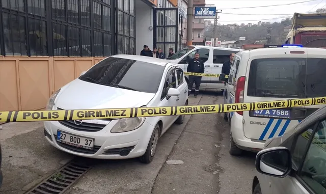 Zonguldak’ta bir kişi otomobilde ölü bulundu Zonguldak’ta bir kişi otomobilde ölü bulundu