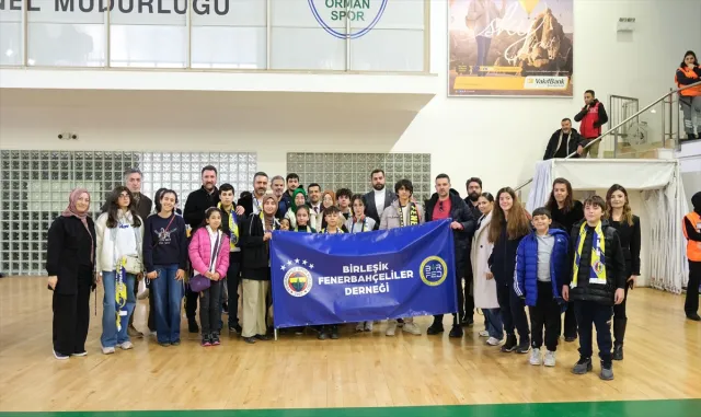 BİRFED, şehit ve gazi çocuklarını OGM Ormanspor-Fenerbahçe Opet maçında ağırladı BİRFED, şehit ve gazi çocuklarını OGM Ormanspor-Fenerbahçe Opet maçında ağırladı