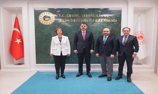 Eskişehir’de kapalı pazar yeri için Büyükşehir Belediyesine yer tahsisi yapıldı Eskişehir’de kapalı pazar yeri için Büyükşehir Belediyesine yer tahsisi yapıldı