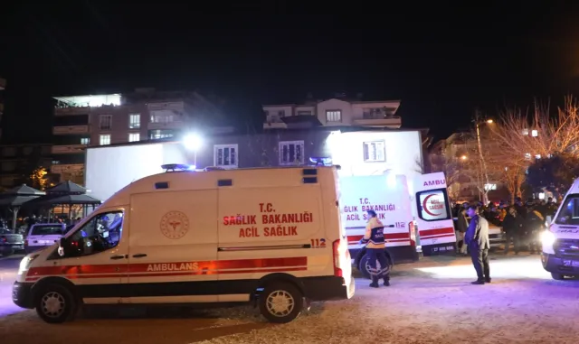 Gaziantep’te taziye evinde 2 kişiyi öldürdüğü iddia edilen zanlı tutuklandı Gaziantep’te taziye evinde 2 kişiyi öldürdüğü iddia edilen zanlı tutuklandı