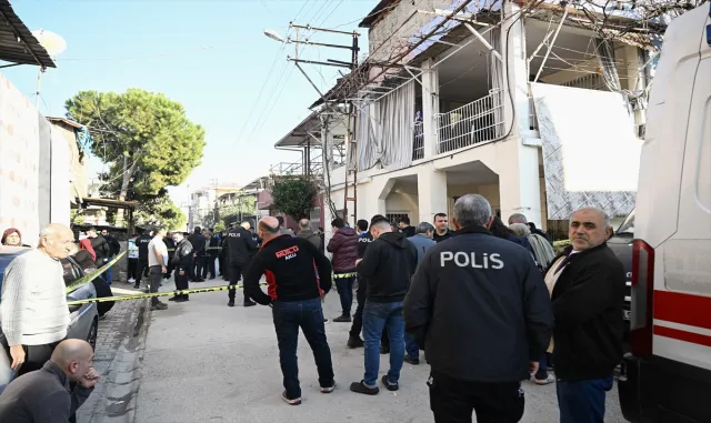 GÜNCELLEME 2 - Adana ve Mersin’de karısı ile 4 yakınını öldüren zanlı yakalandı GÜNCELLEME 2 - Adana ve Mersin’de karısı ile 4 yakınını öldüren zanlı yakalandı