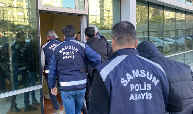 GÜNCELLEME - Samsun merkezli fuhuş operasyonunda yakalanan 15 zanlı serbest bırakıldı GÜNCELLEME - Samsun merkezli fuhuş operasyonunda yakalanan 15 zanlı serbest bırakıldı