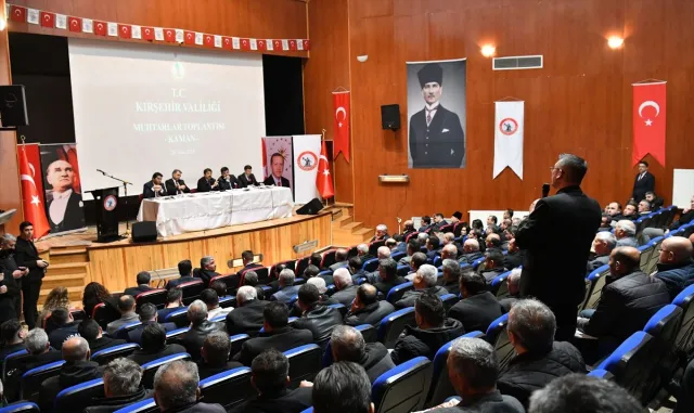 Kırşehir Valisi Demiryürek, Akpınar ve Kaman’da muhtarlarla buluştu Kırşehir Valisi Demiryürek, Akpınar ve Kaman’da muhtarlarla buluştu