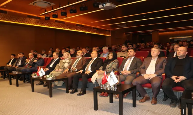 MÜSİAD İzmir Şubesinin "Dost Meclisi" toplantısında Suriye’deki iş olanakları konuşuldu MÜSİAD İzmir Şubesinin "Dost Meclisi" toplantısında Suriye’deki iş olanakları konuşuldu