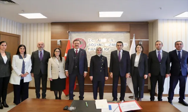 Bakan Göktaş, TOBB ve TİSK heyetlerini kabul etti