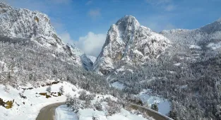 Ersizlerdere Kanyonu Tabiat Parkı'nda kış güzelliği yaşanıyor