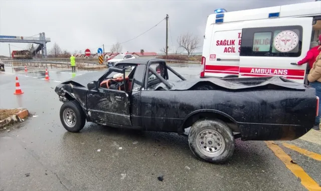 GÜNCELLEME - CHP Rize Milletvekili Tahsin Ocaklı trafik kazasında yaralandı GÜNCELLEME - CHP Rize Milletvekili Tahsin Ocaklı trafik kazasında yaralandı