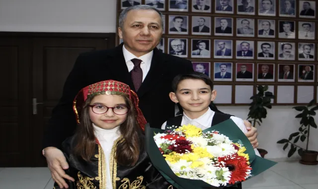 İçişleri Bakanı Yerlikaya, Sinop Valiliğini ziyaret etti İçişleri Bakanı Yerlikaya, Sinop Valiliğini ziyaret etti
