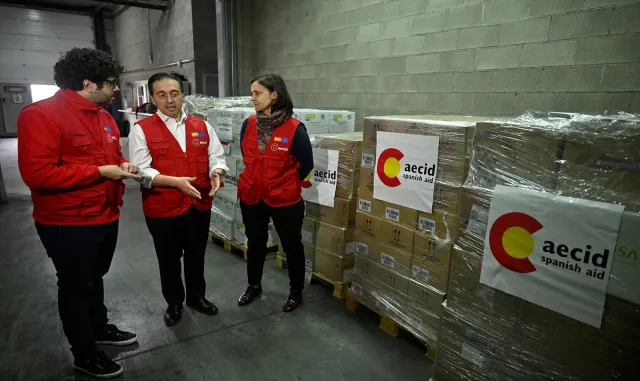 İspanya, Gazze’ye 12 ton insani yardım gönderdi İspanya, Gazze’ye 12 ton insani yardım gönderdi