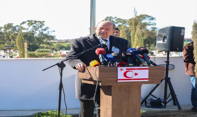 KKTC’de "Asrın felaketi"nde hayatını kaybedenler anıldı KKTC’de "Asrın felaketi"nde hayatını kaybedenler anıldı
