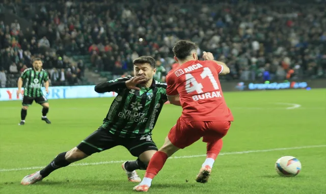 Kocaelispor-Ahlatcı Çorum FK maçının ardından Kocaelispor-Ahlatcı Çorum FK maçının ardından